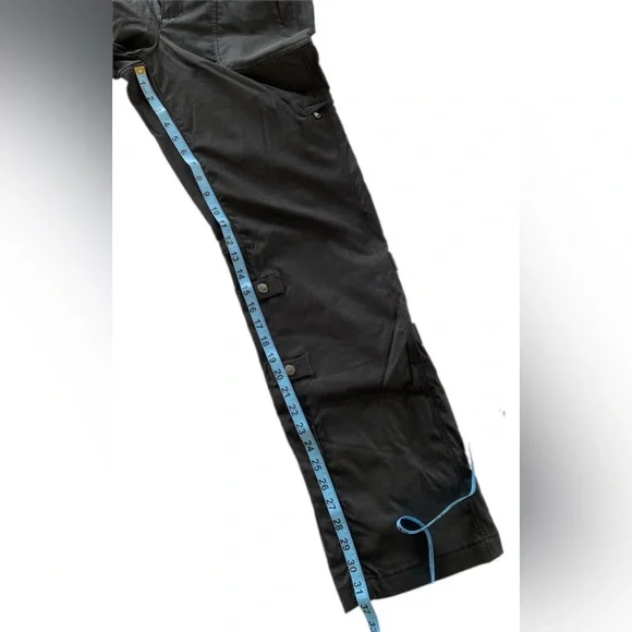 Athleta women’s cargo style pants  size 12 EUC - Picture 5 of 13